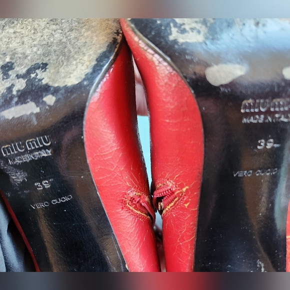 MIU MIU Vtg 1999 2000 Red Crackle Leather Olive Texture Lace Up Grannycore Boots - Picture 12 of 16